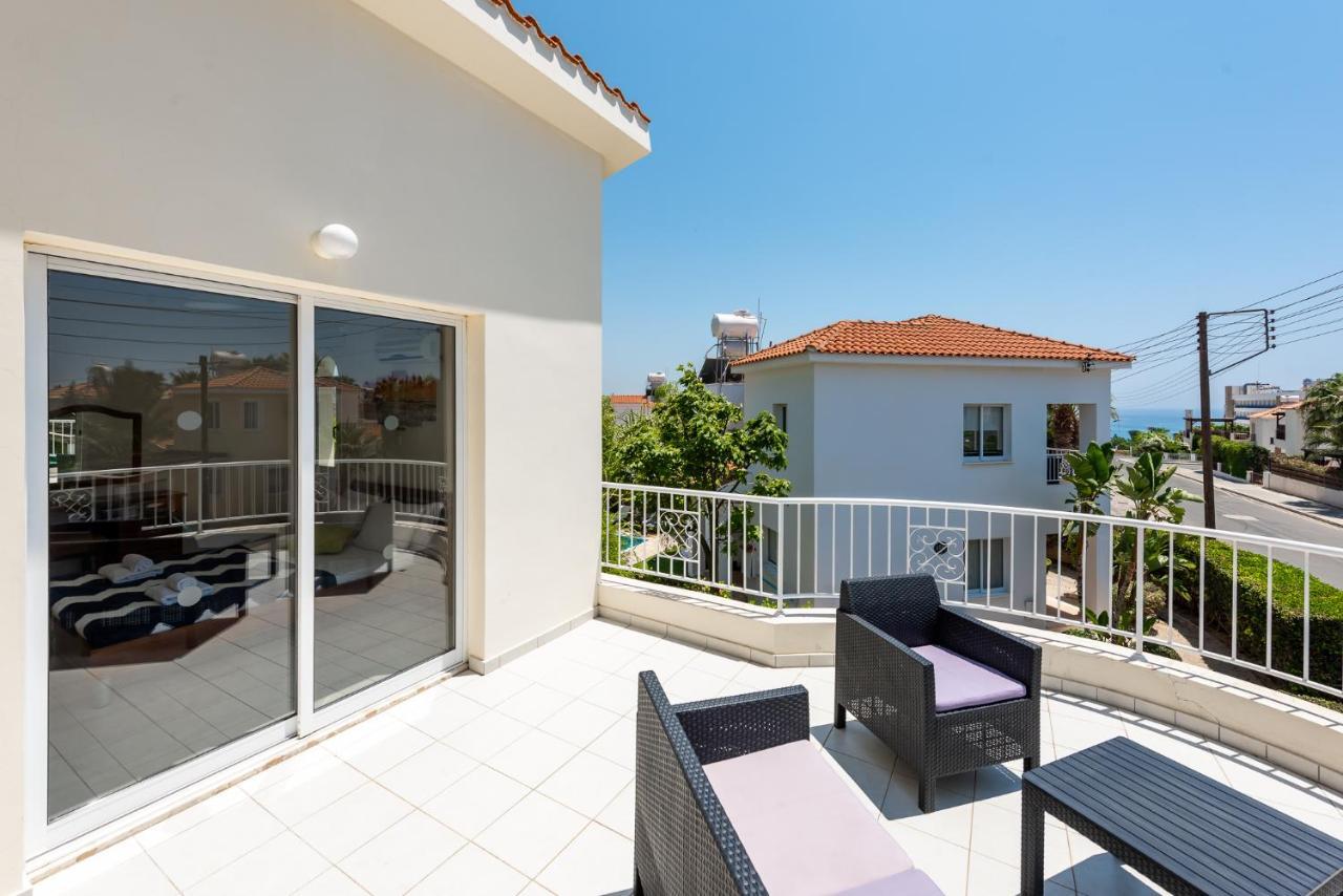 Villa Oasis By Ezoria Villas Coral Bay Exteriér fotografie