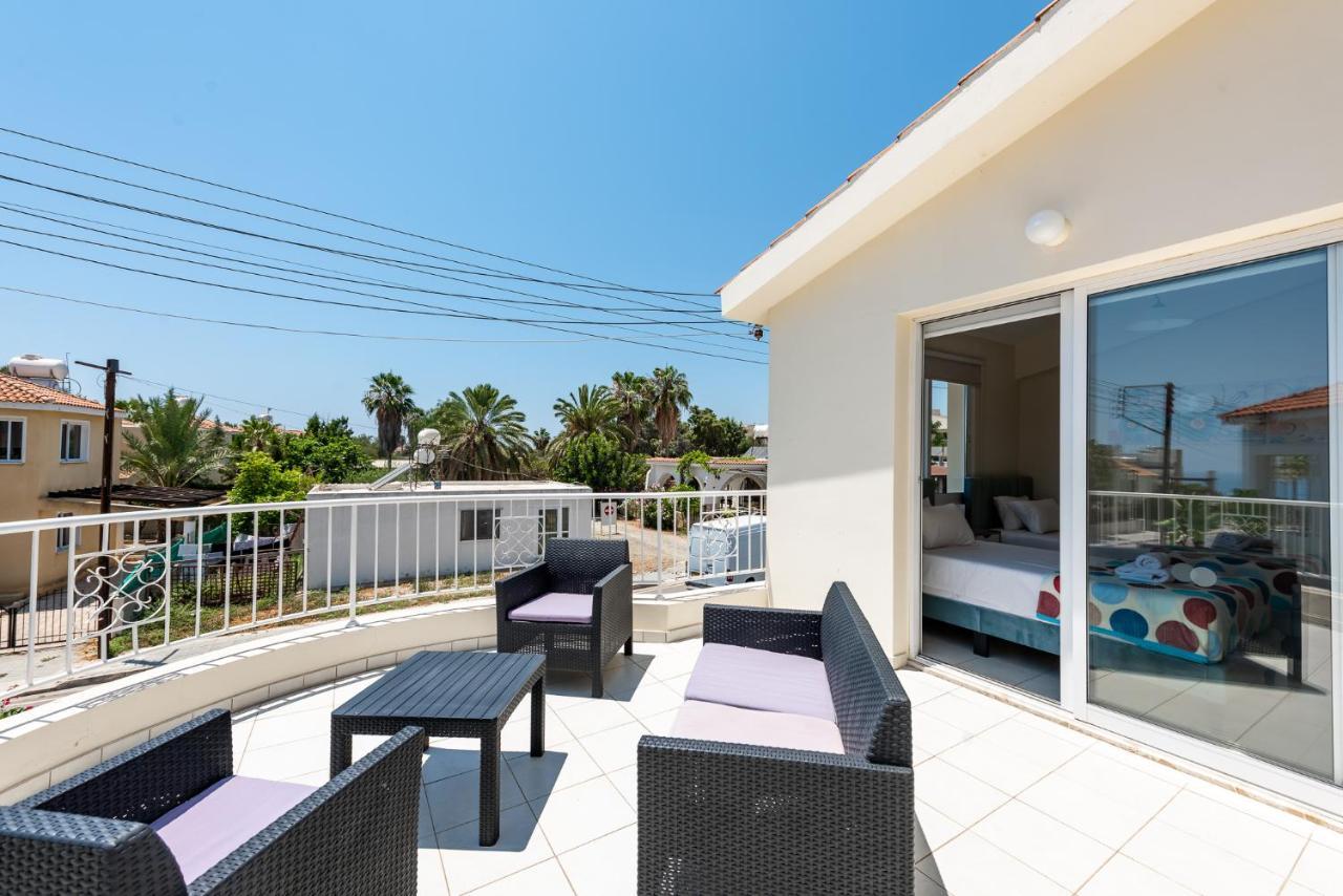Villa Oasis By Ezoria Villas Coral Bay Exteriér fotografie