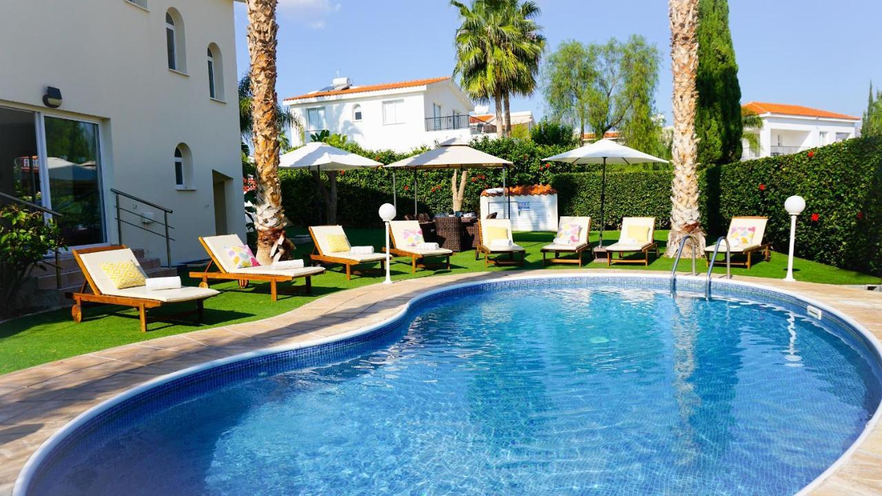 Villa Oasis By Ezoria Villas Coral Bay Exteriér fotografie